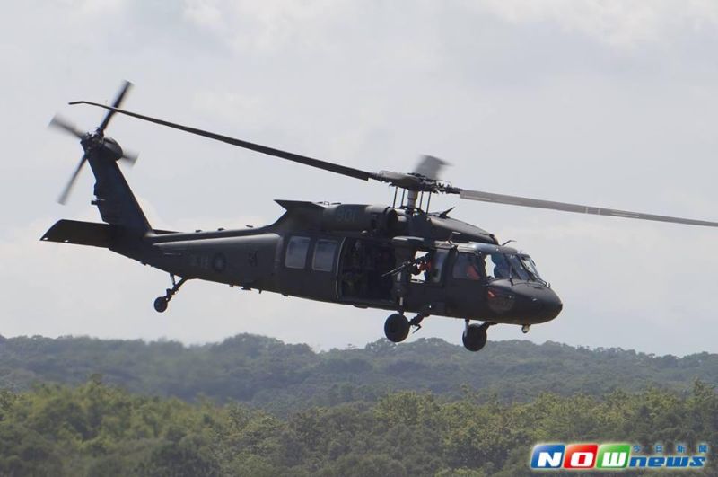 ▲2009年八八風災後，時任總統馬英九宣布陸軍新購的60架UH-60M黑鷹直升機中，撥交15架給空勤總隊，作為救災用途。（資料圖／記者呂炯昌攝影）
