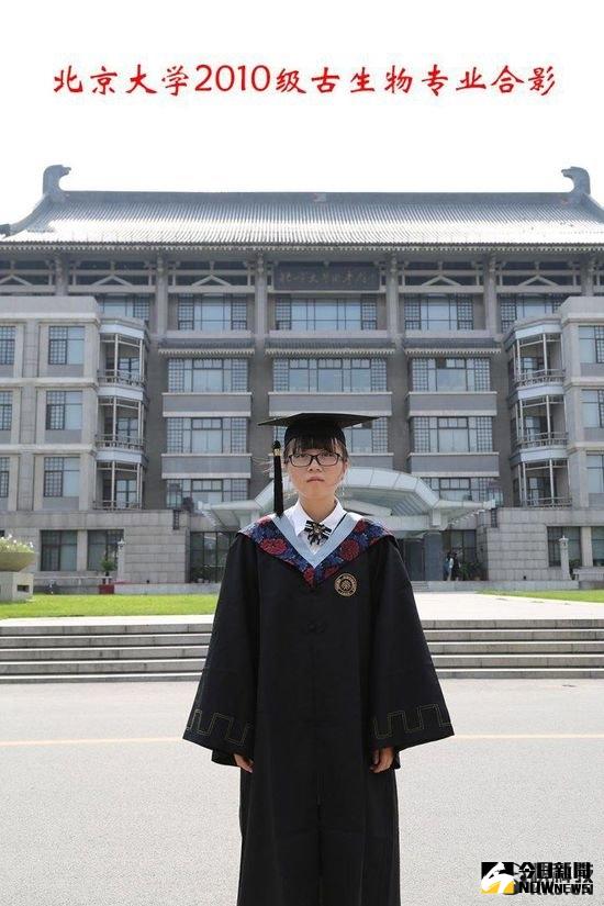 北京大學2010級古生物專業合影。