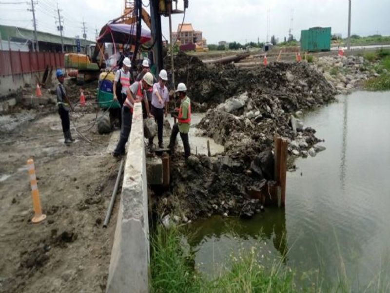 因應汛期將至，台南市府工務局兵分5路，針對目前30件施工中工程，逐案檢視其防汛應變措施是否確實。