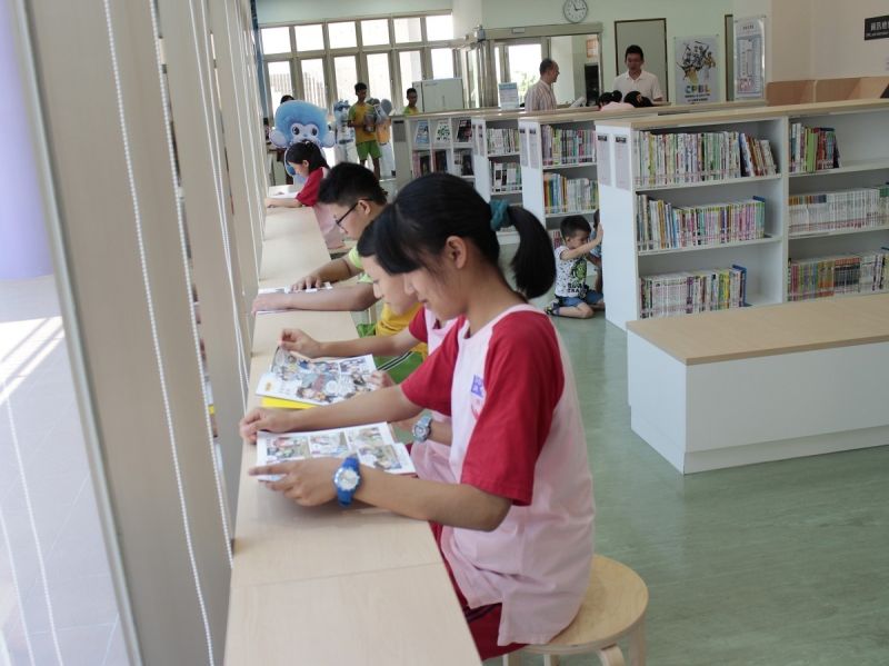 ▲新莊頭前智慧圖書館試營運，是首座與學校合作建置的圖書館。（圖／記者黃村杉攝）
