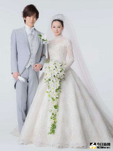 ▲相差9歲的DAIGO（左）、北川景子甜蜜完婚。（圖／擷自DAIGO部落格，2016.05.01）