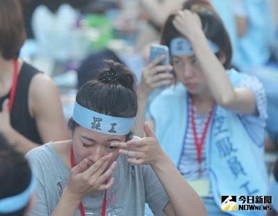 2016 年 中華 航空 空 服 コレクション 員 罷工 事件