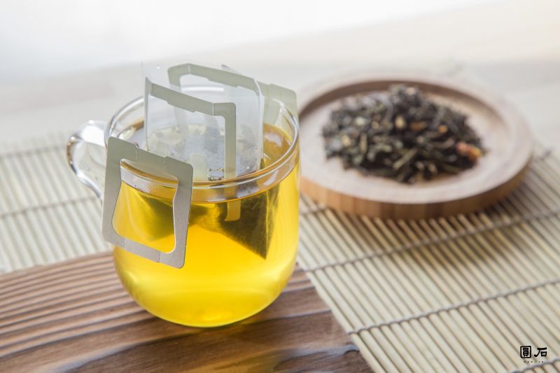 ▲你泡的茶包是用什麼材質？小心影響風味還可能溶出毒物。