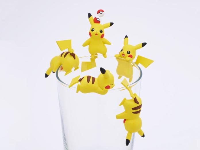 ▲任天堂推出手遊「Pokémon GO」爆紅！有網拍業者觀察，pokemon關鍵字搜尋量飆升2倍，神奇寶貝杯緣子也賣到缺貨！（圖／露天拍賣提供）