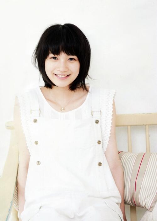 ▲能年玲奈慘遭公司冷凍兩年。（圖／翻攝自能年玲奈ちゃん画像ボット推特）