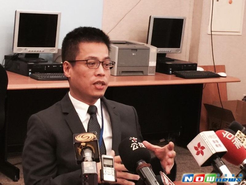 ▲總統府發言人黃重諺今(25)日證實，總統蔡英文自聘廚師打理3餐。（圖／記者林人芳攝，2016.07.25）