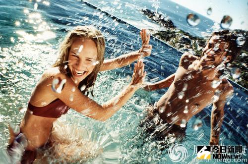 夫妻生活，示意圖。