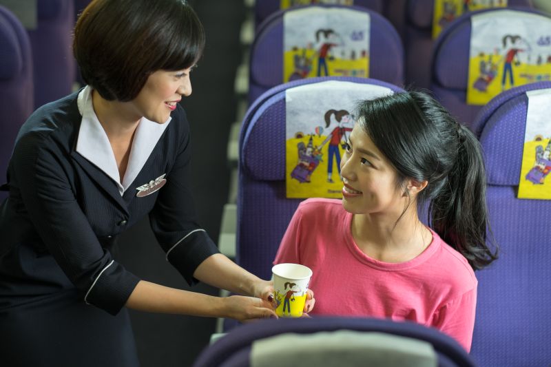 ▲即日起只要搭乘復興航空國內線，就有機會體驗彭金花主題客艙。（圖／復興航空提供）