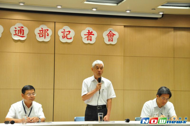 ▲遼寧省陸客團昨(19)日發生火燒車26死意外，交通部於今(20)日下午4時召開記者會，說明後續強化遊覽車管理措施。（圖／記者馬怡健攝 2016.07.20）