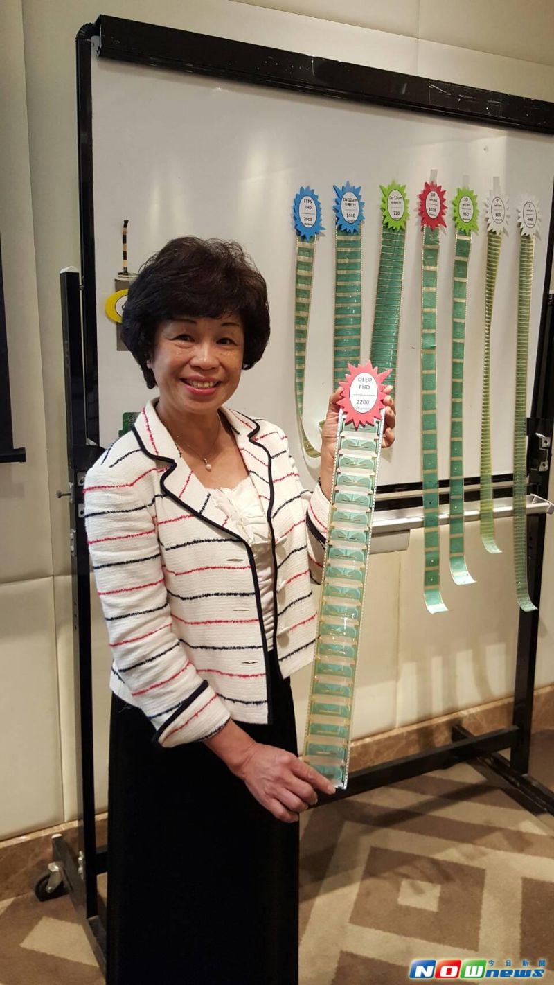 ▲長華旗下IC基板製造商易華電子，擁有全球業界唯一同時具備Semi與Sub兩種製程高技術門檻，在全球業界具競爭力，預計於9月中旬掛牌上市。圖為總經理李宛霞。（圖／記者許家禎攝，2016.8.17）