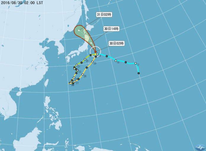 ▲天氣風險公司總經理彭啟明在臉書表示，獅子山颱風經過了十天，又回到一開始生成的地方，幾乎轉了一大圈，往西南又往東北走，頗為罕見。（圖／中央氣象局）