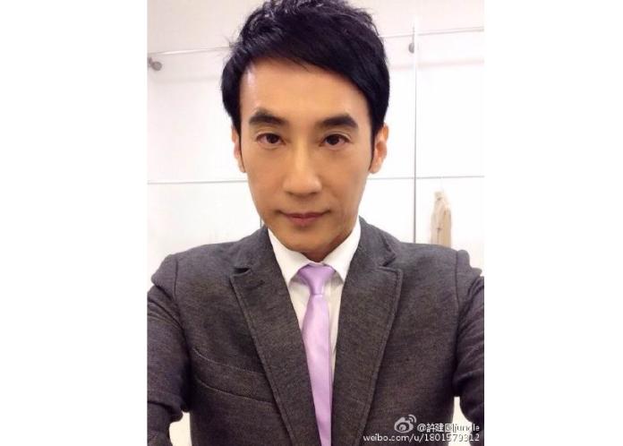 ▲許建國剛開始無法卸下主播光環。（圖／翻攝許建國微博，2016.08.20）