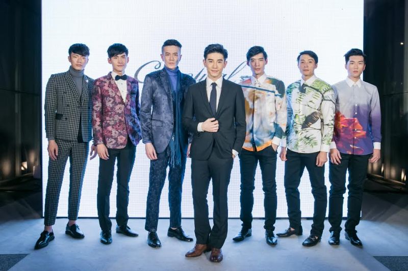 ▲同場比帥！小鮮肉張立昂與型男帥爸宥勝出席西服時裝秀。（圖／公關提供）