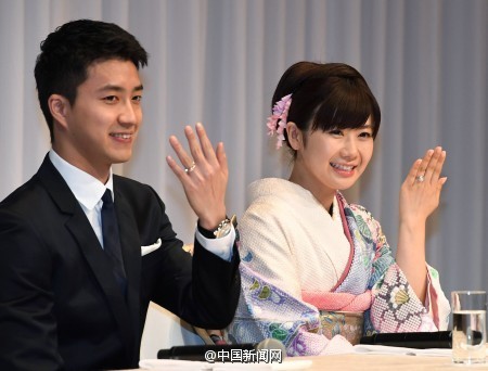 福原愛與江宏傑新婚發布會。