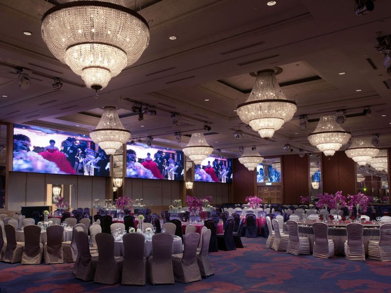 ▲漢來大飯店特選51個吉日，優惠喜宴每桌12999元。