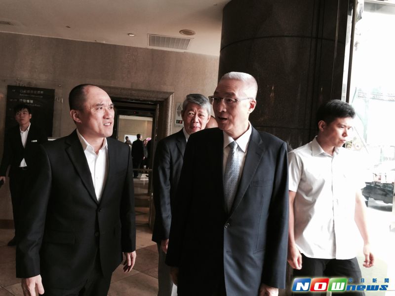 ▲前副總統吳敦義，今(25)日對於是否已考慮好出馬角逐國民黨主席一事表示，考慮不是一天、兩天的事。（圖／記者林人芳攝，2016.07.25）