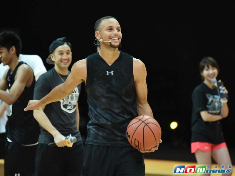 ▲UNDER ARMOUR「傳旗亞洲」之旅 Stephen Curry台灣行 。（圖／記者林柏年攝，2016.09.06）