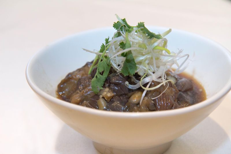 ▲雲錦中餐廳自即日起至10月2日止，推出北京風味料理，歡迎民眾前來品嘗。（圖／公關照片）