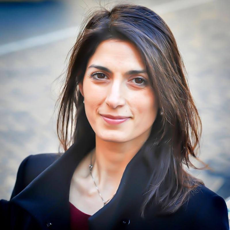 ▲羅馬市長選舉，民粹派女候選人拉吉（Virginia Raggi）可望當選。（圖／翻攝自拉吉臉書）