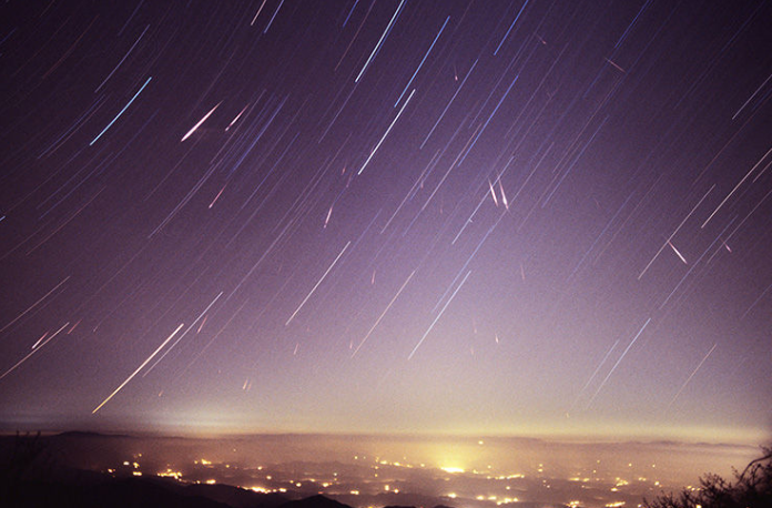 大陸科學家證實：新疆曾發生世界最大隕石雨。