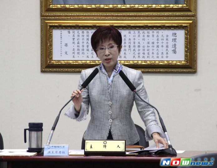 ▲國民黨主席洪秀柱12日在中常會上提醒黨內立委，「自己黨自己救，先自我覺醒，自我表現對黨的分擔責任是什麼？」（圖／記者葉滕騏攝,2016.10.12）