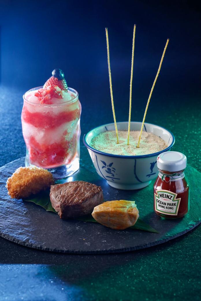 ▲架恐怖！吃飯送你三炷香！香港兩大樂園萬聖節美食無禁忌。（圖／香港海洋公園）