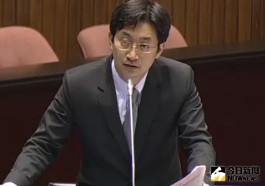 ▲新購派里級軍艦「銘傳」、「逢甲」命名，出身與海軍無關，民進黨立委蔡適應要求重新考量。（圖／立法院IVOD）