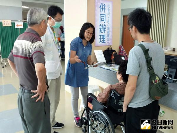 社會局呼籲持永久效期身障手冊者，換證需注重自身權益