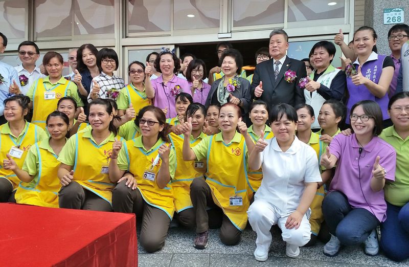 ▲為提供在地高齡者及失能、失智長者健全照護環境，高雄市「和春護理之家」在岡山區成立。（圖／記者潘姿英攝）