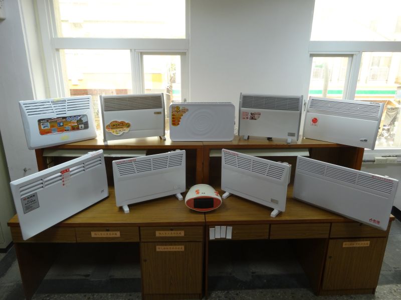 ▲經濟部標準檢驗局提醒民眾，「浴室用電暖器」的購買及使用12個注意事項，包括不可安裝在淋浴或浴缸、應使用專用插座。（圖／標準檢驗局提供）