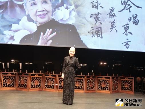 ▲圖說:廖瓊枝老師鼓勵大家到國家劇院欣賞高水準的歌仔戲演出。（記者賴淑禎攝）