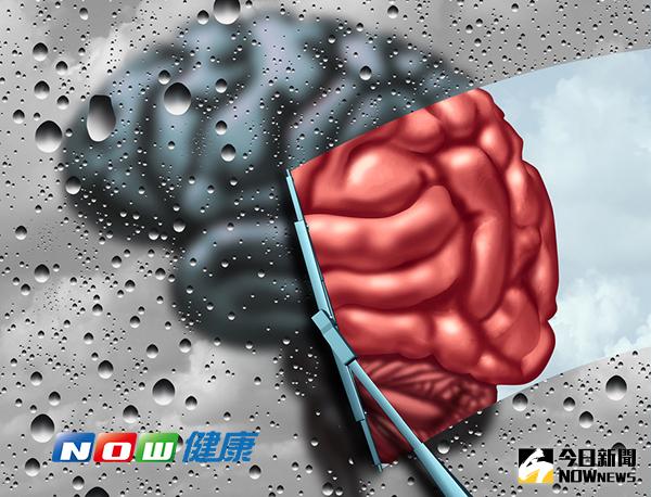 ▲腦中風病發後的6個月是復健的黃金時期，積極配合醫療專業人員的復健治療計畫，就能降低身體殘障程度。（圖／ingimage）