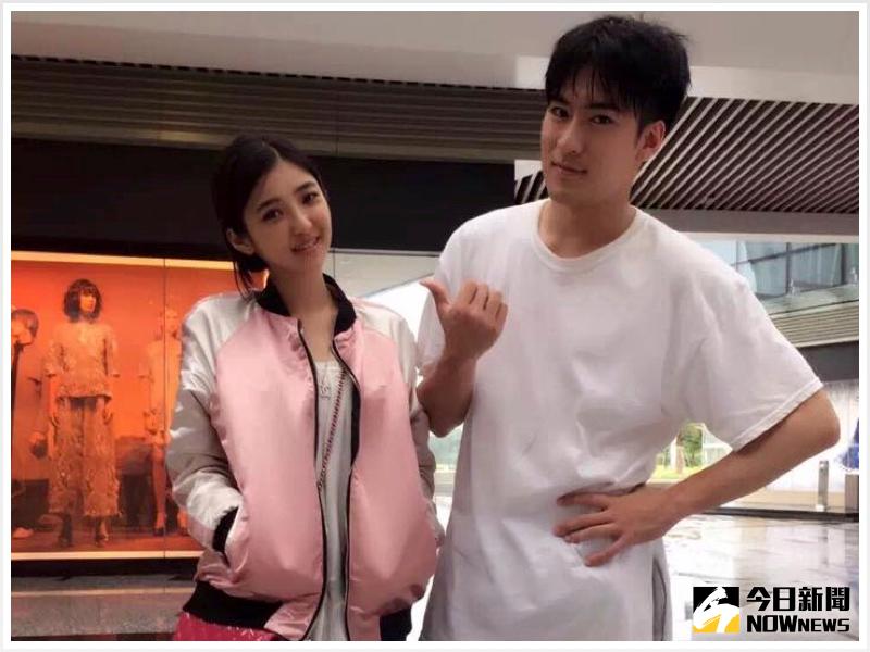 ▲安于晴（左）和沈建宏已交往大半年。（圖／翻攝自安于晴臉書，2016.10.29）