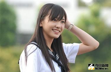 ▲新垣結衣9年前在日劇《父女變變變》中的水手服扮相蔚為經典。（圖／翻攝自日網）