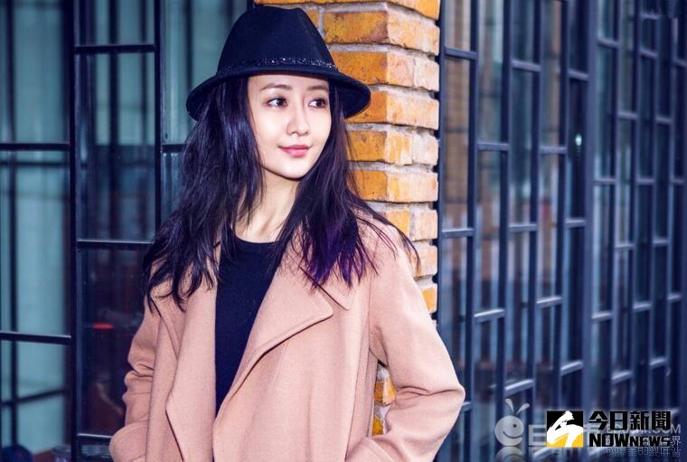 王鷗嘲笑楊冪情史豐富，說自己仍是處女。