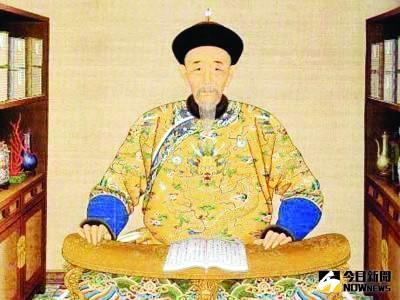 康熙稱曹雪芹曾祖母「吾家老人」，乃其幼時保母。