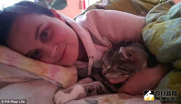 ▲里德罹患「睡美人病」，有時一天要睡上22小時。（圖／翻攝自dailymail）