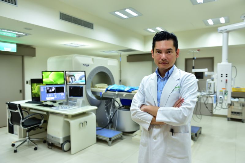 ▲醫師表示，利用新式海扶治療子宮肌腺症患者，適合計畫生育的適婚女性。（圖／長庚醫院提供）