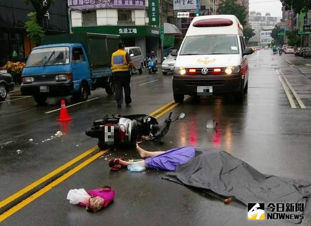 ▲統聯客運才發生運將在國道上昏迷，車子自撞護欄造成6人受傷的事件，現在又傳出輾斃一名懷孕的女騎士，造成一屍兩命的悲劇。（圖／社會中心翻攝）