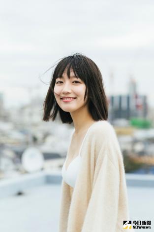 ▲吉岡里帆有著天使臉孔與魔鬼身材。（圖／翻攝自推特）