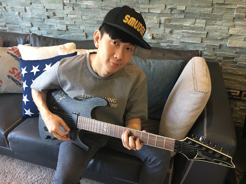 ▲JJ林俊傑一見鍾情的Ibanez簽名吉他。（圖／公關公司提供）