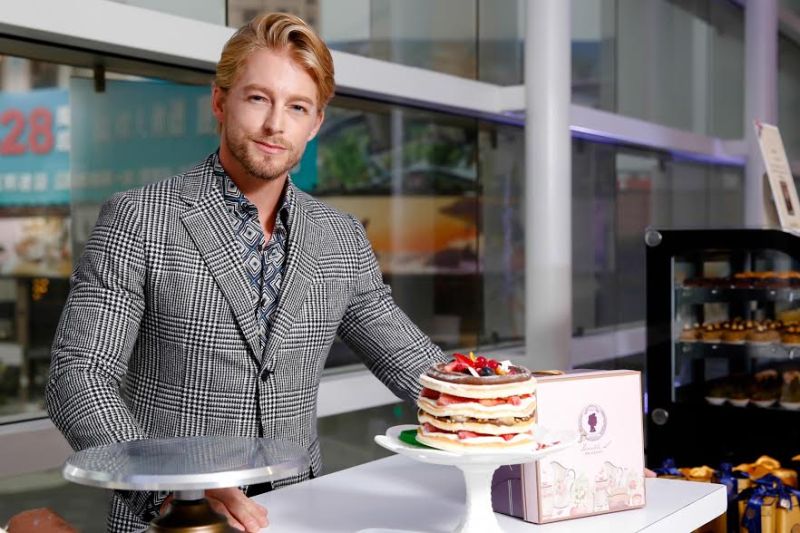 ▲法比歐化身精品白馬王子降臨南台灣。（圖／公關提供）