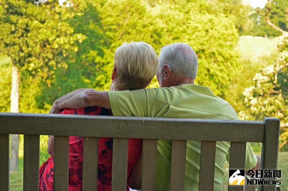 ▲國民健康署建議，民眾可以從影劇中了解失智的前兆，以及如何預防。（示意圖／NOWnews資料照片）