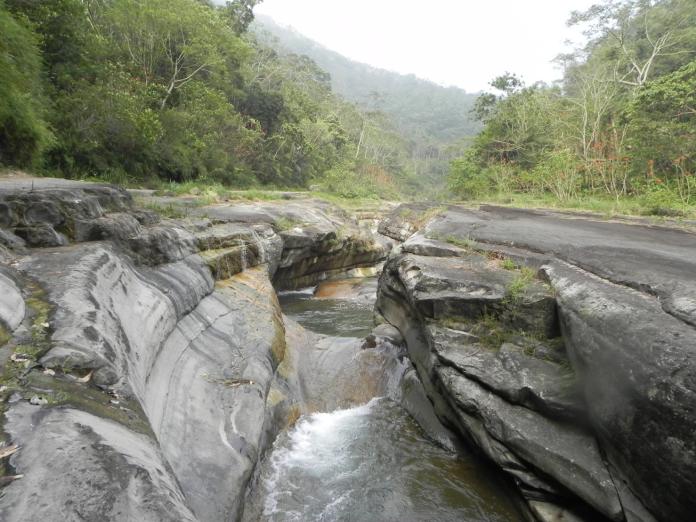 ▲草嶺萬年峽谷傳遊客溺水　雲縣籲民眾勿擅入河床水域
