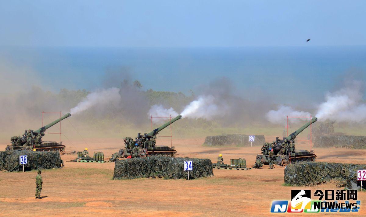▲國軍漢光31號演習「反舟波射擊」實兵演練，重砲部隊在新竹坑子口靶場實施。（圖／記者林調遜攝影，2015.9.10）