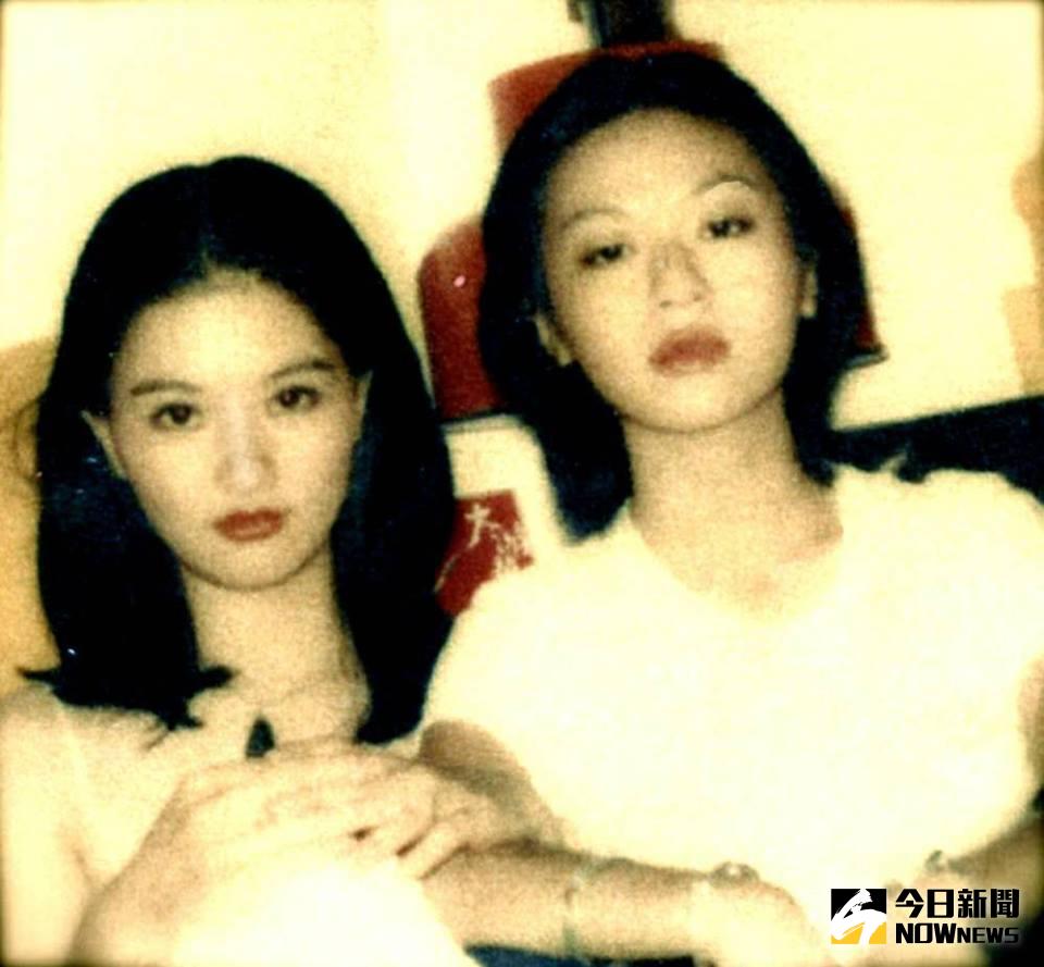 ▲台灣第一本「露點寫真」女星張盈真。（圖／翻攝自網路，2016.12.29）