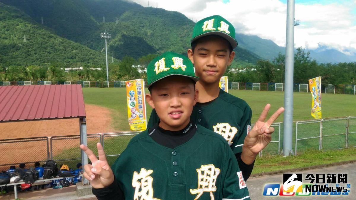 ▲周彥農(後者)與隊友。（圖／黃建霖攝）