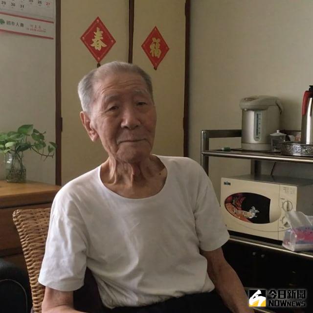 生活在台灣的網紅，東北爺爺夏全茂。