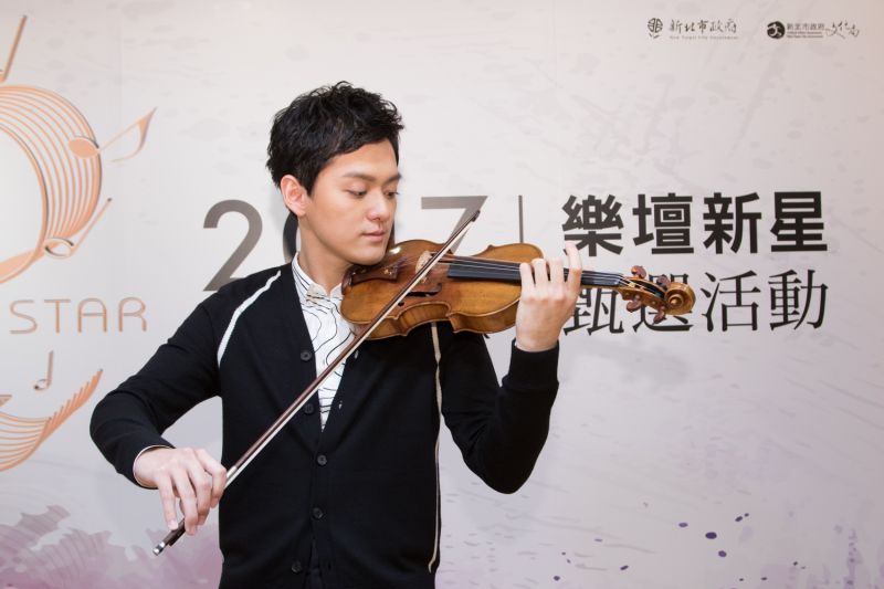 ▲曾宇謙認為「樂壇新星」這個活動提供一個絕佳的機會，讓所有已經準備好的年輕朋友一展身手。（圖／環球音樂提供，2016.12.26）