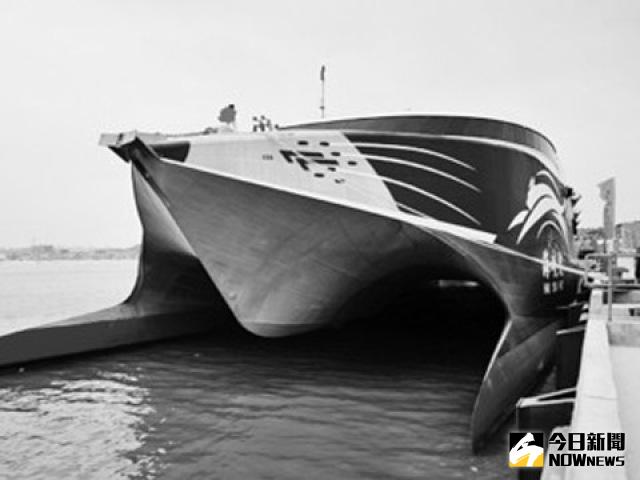 福建海峽高速客滾航運有限公司開闢福建平潭至台北航線，該公司「海峽號」高速客滾船將於10月9日首航台北，航程約2.5個小時，計劃每周三和周六各執行一個往返航班。